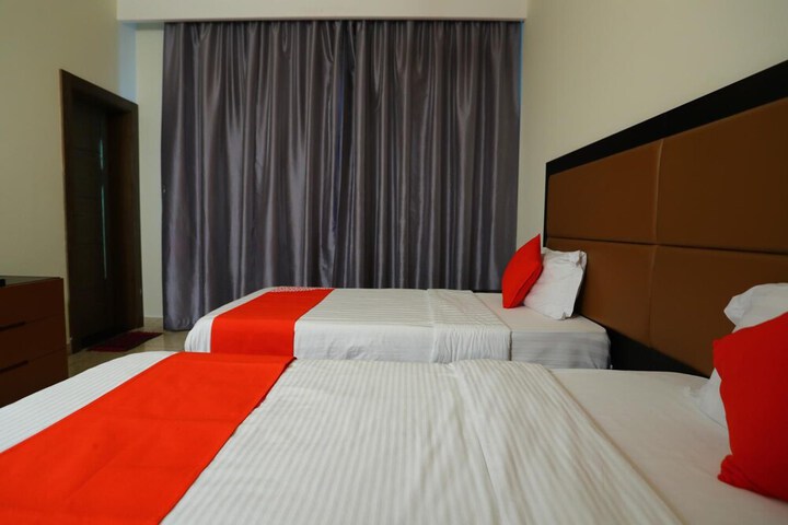 Room 12 of 52