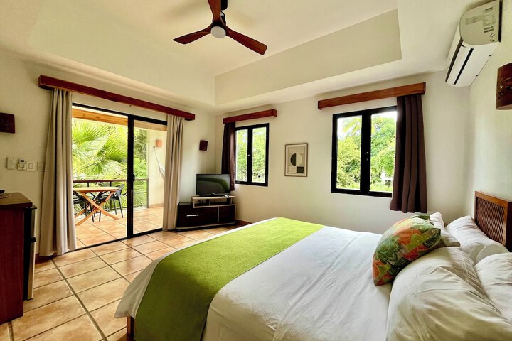 Room 20 of 97