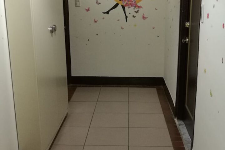 Ballroom/Hall 44 of 46
