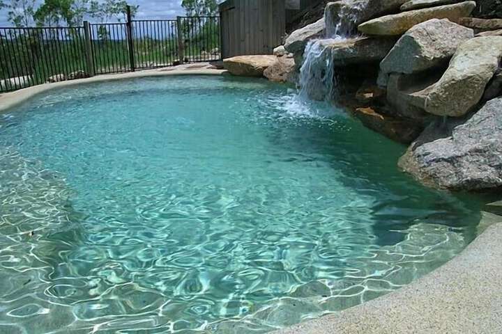 Pool 24 of 35