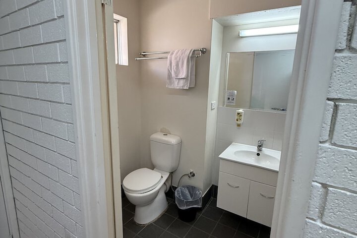 Room 15 of 29