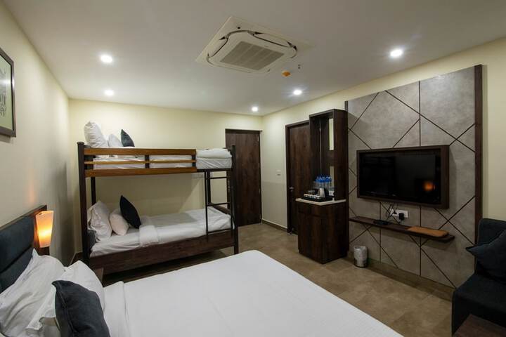 Room 21 of 45