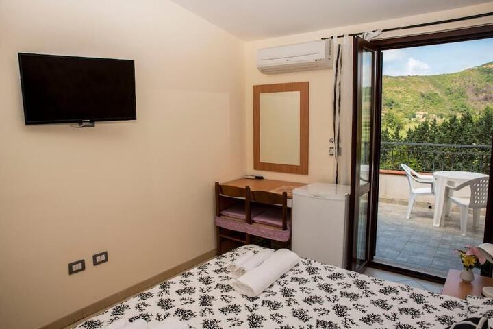 Room 7 of 21
