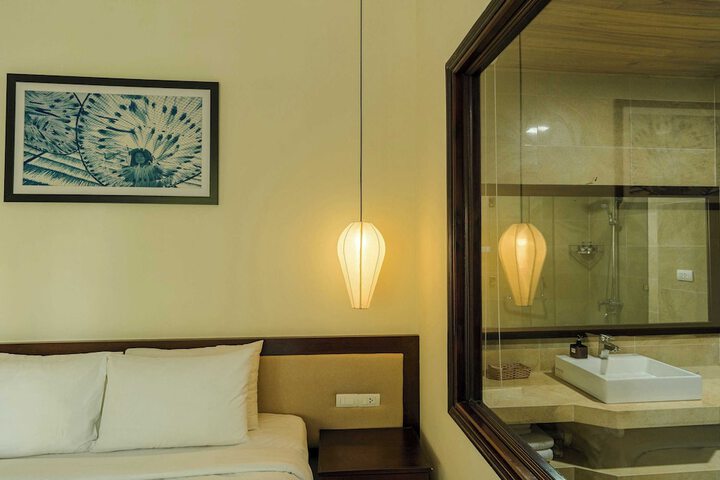 Room 41 of 73