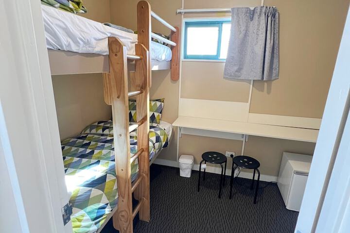 Room 45 of 74