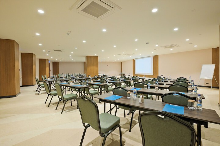 Meeting 170 of 189