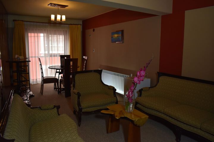 Room 9 of 49