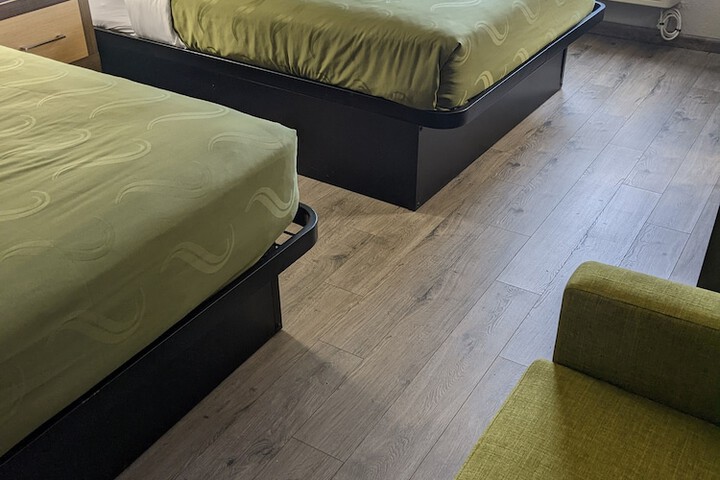 2 Queen Beds (11 of 11)