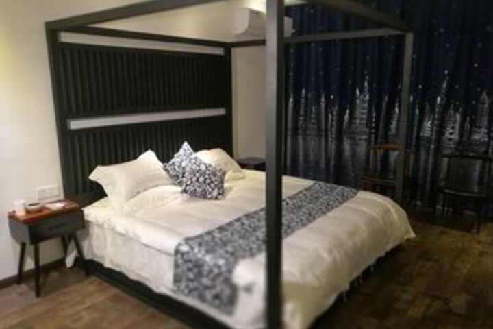 Room 29 of 39