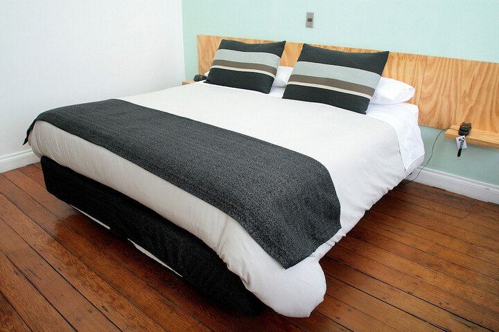 Room 4 of 39
