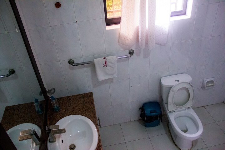Room 15 of 26