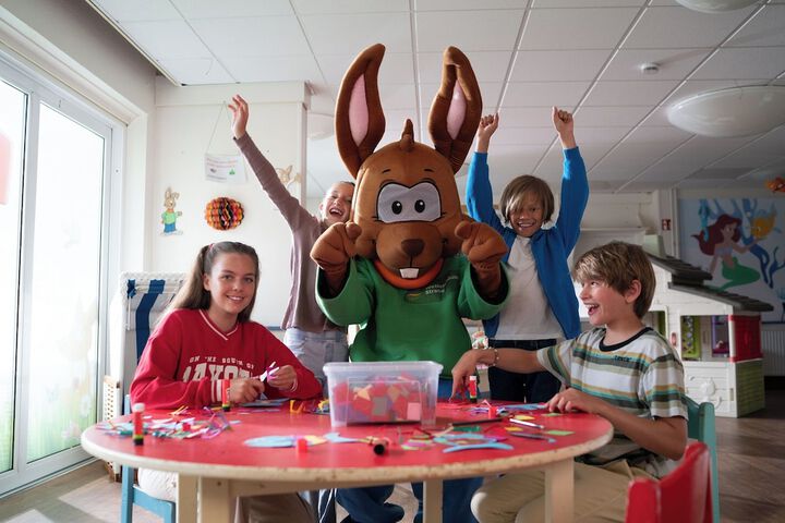 Childrens Activities 85 of 156