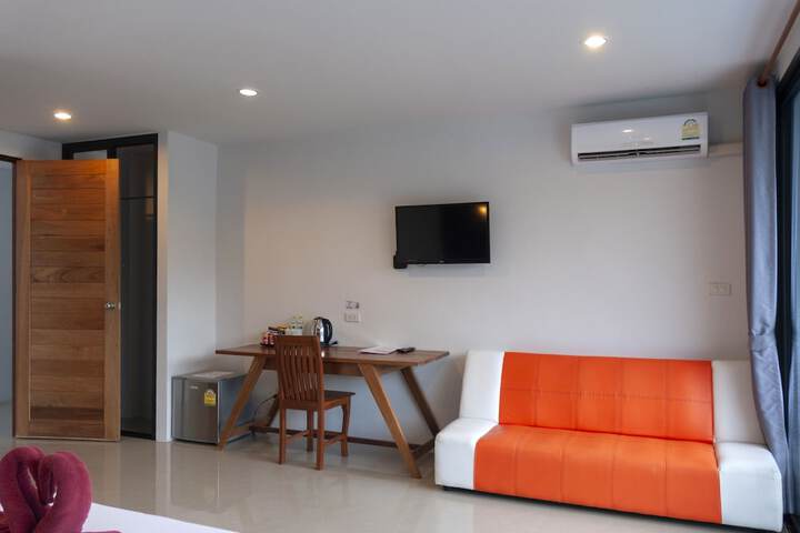 Room 21 of 31