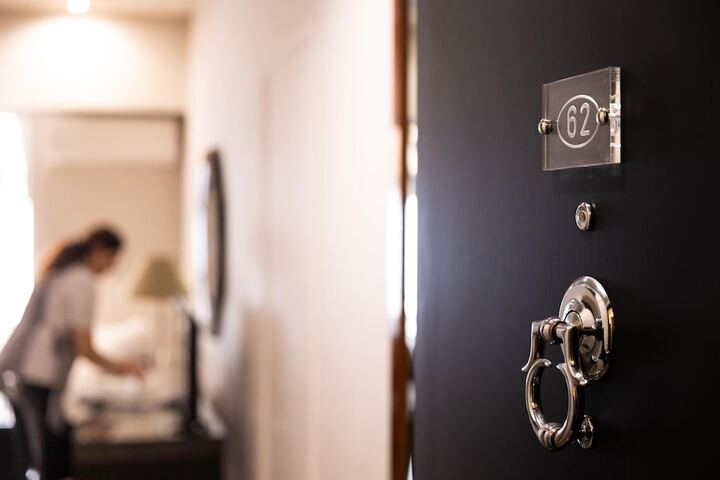 Room 96 of 139