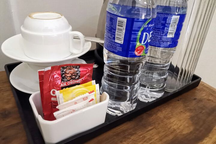 Breakfast/Coffee Service 51 of 82