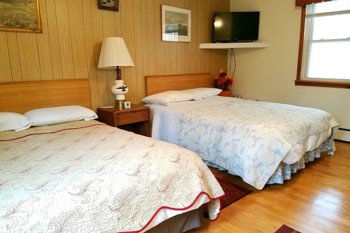 Room 6 of 37