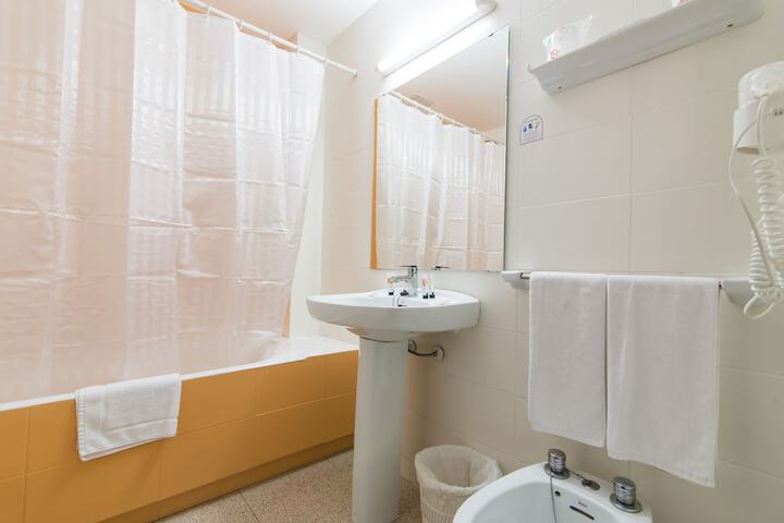 Clean Restrooms