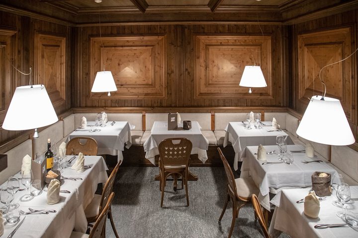 Dining 178 of 211