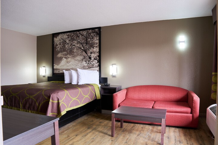 Room 29 of 47