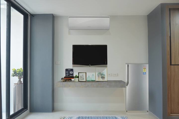 Room 11 of 20