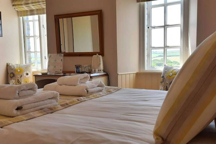 Room 6 of 46
