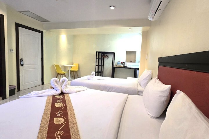 Room 18 of 45