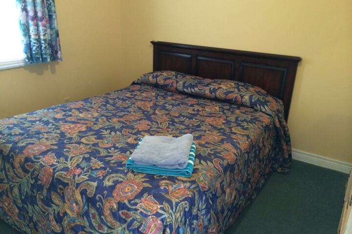 Room 12 of 41