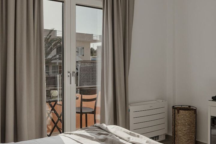 Room 43 of 92