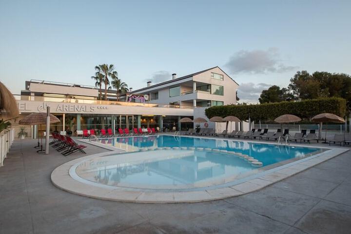 Pool 34 of 78