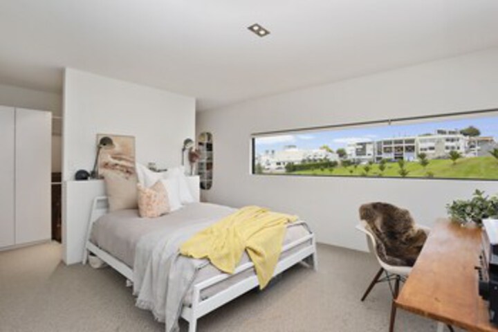 Room 8 of 21