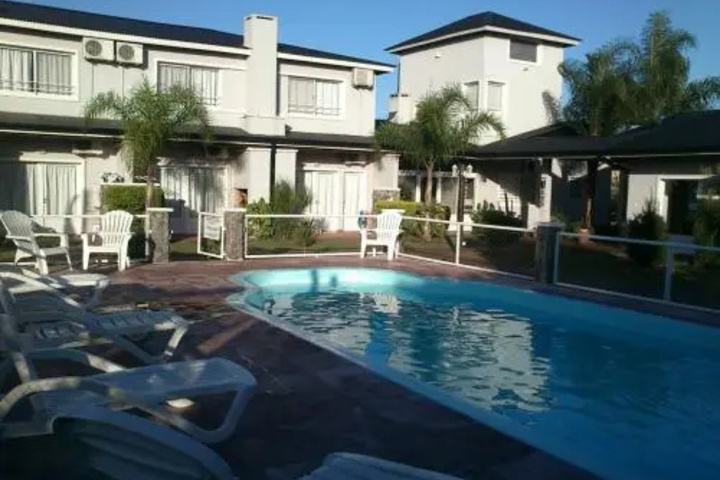 Pool 14 of 29