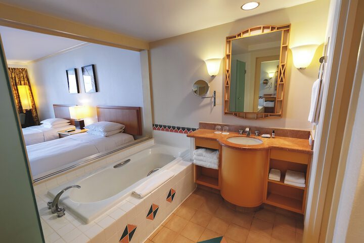 Room 42 of 131