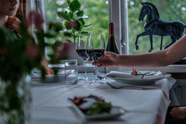 Dining 20 of 35