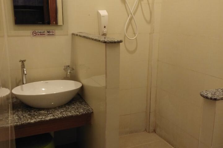 Room 20 of 44