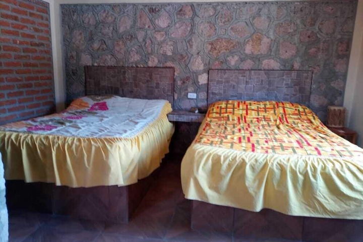 Room 3 of 31