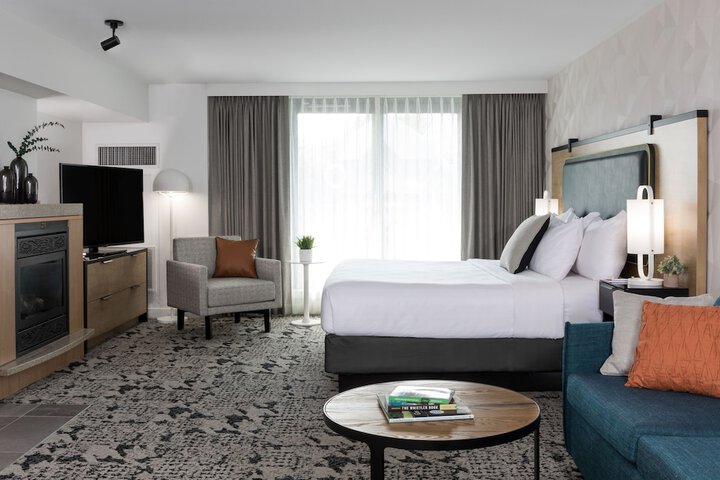 Room 22 of 73