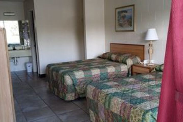 Room 48 of 60