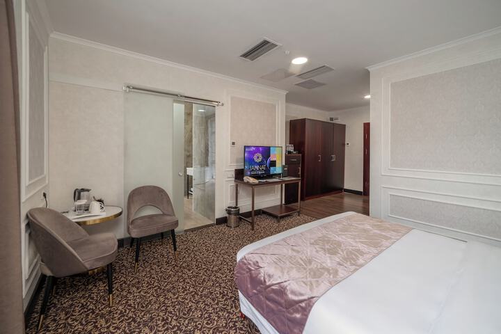 Room 59 of 116