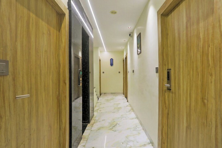 Hotel Interior 3 of 29