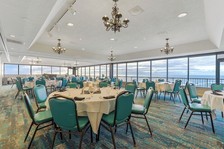 Ballroom/Hall 43 of 46