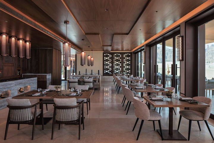 Dining 46 of 61