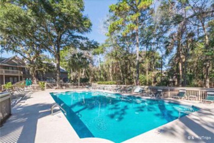 Pool 16 of 24