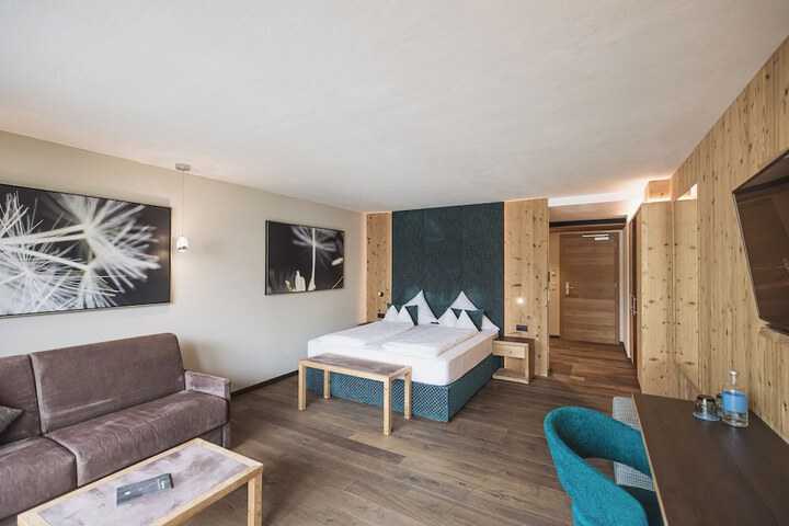 Room 19 of 130