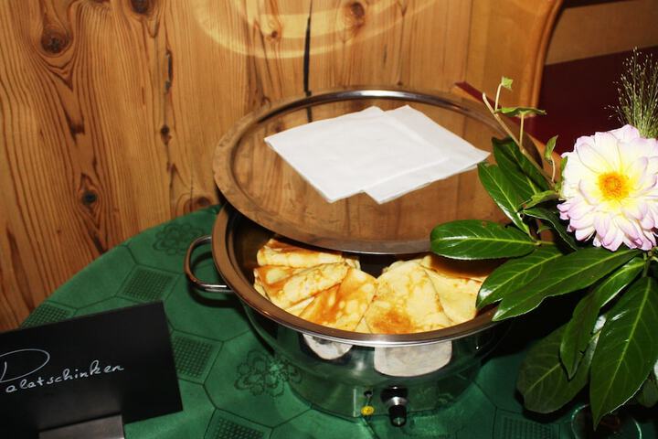 Dining 45 of 73
