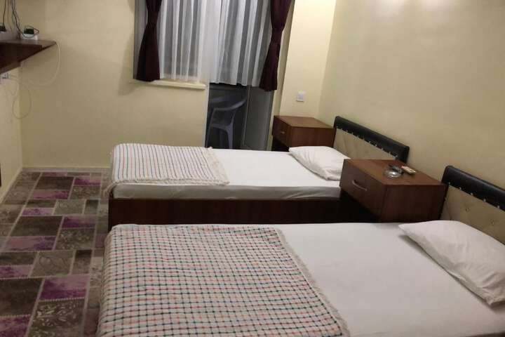 Room 5 of 29