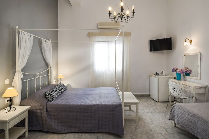 Room 4 of 58