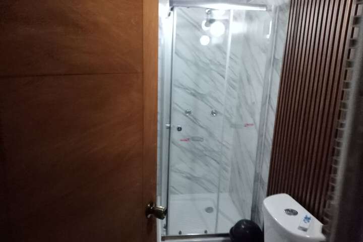 Room 14 of 20