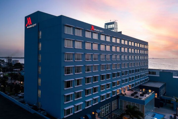 Hotel 84 of 86