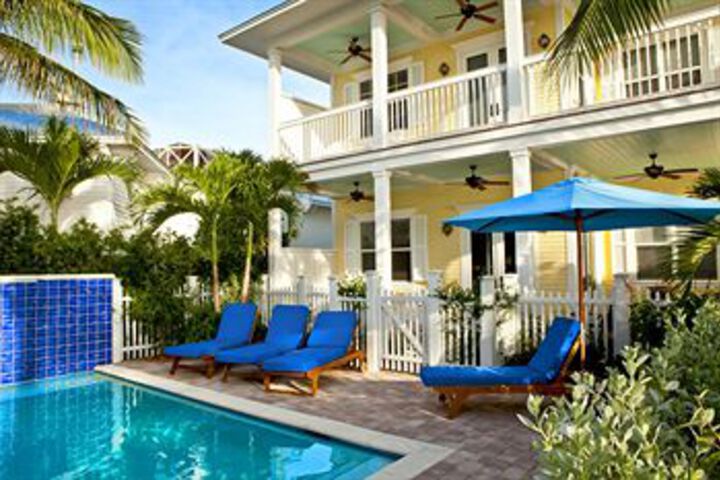 Sundeck 201 of 214