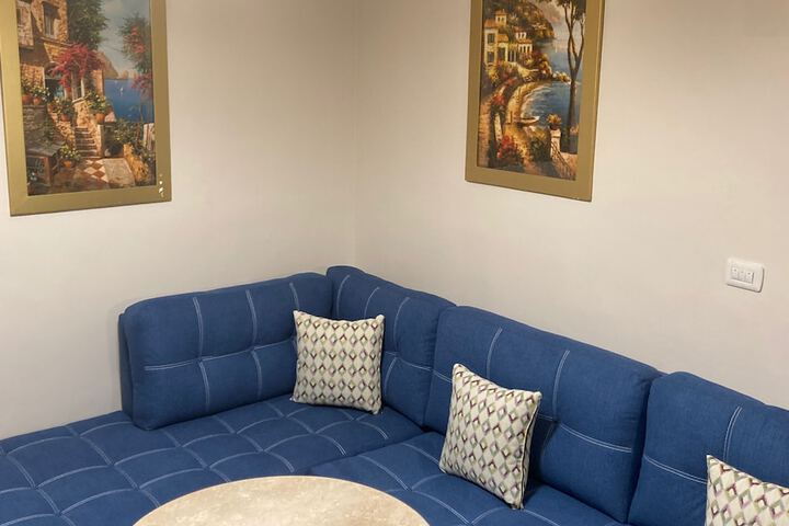 Room 18 of 54